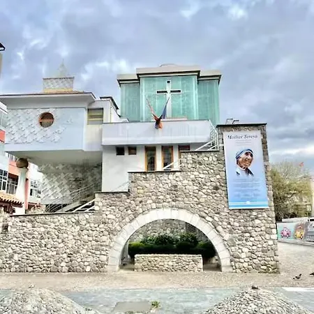 Guest house Centre Near Mother Theresa And Main Square Skopje